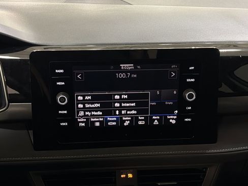 New 2026 Volkswagen Taos SE FWD image 31