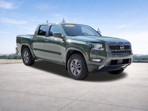 Certified 2025 Nissan Frontier SV w/ SV Convenience Package RWD image 26