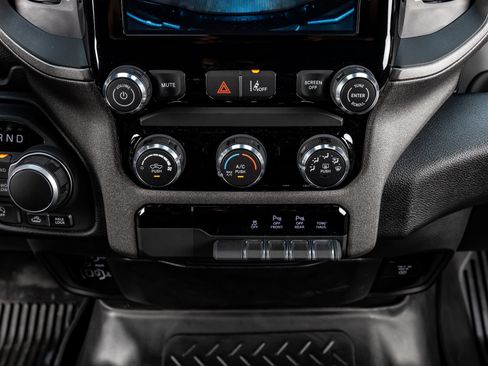 Used 2025 RAM 1500 Classic Warlock AWD/4WD image 27