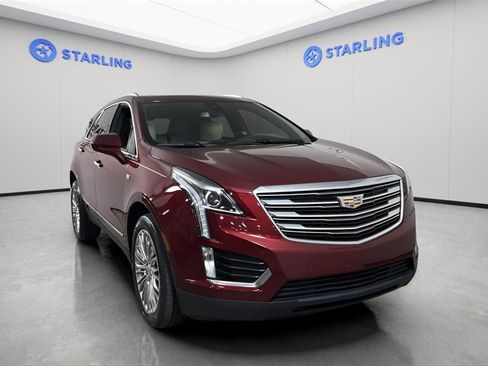 Used 2018 Cadillac XT5 Luxury w/ Driver Awareness Package image 14