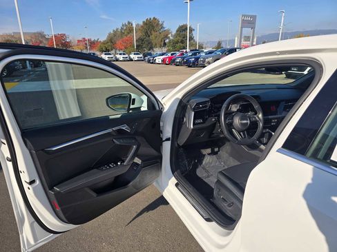 Used 2023 Audi A3 2.0T Premium image 21