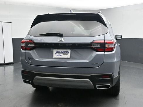 Used 2023 Honda Pilot Elite image 10