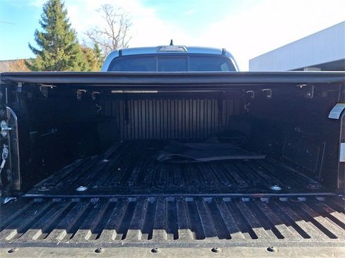 Used 2021 Toyota Tacoma SR image 28