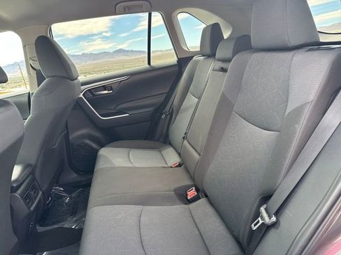 Used 2025 Toyota RAV4 XLE image 30