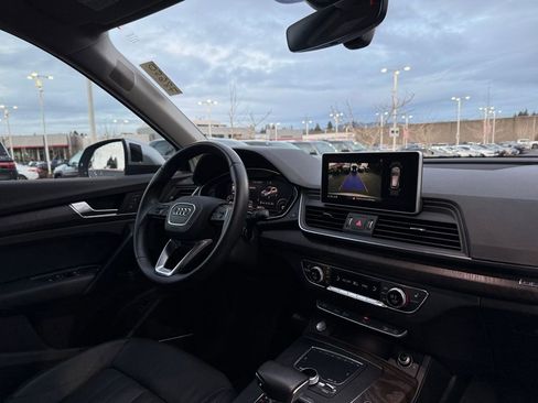Used 2018 Audi Q5 2.0T Premium Plus w/ Premium Plus Package image 22