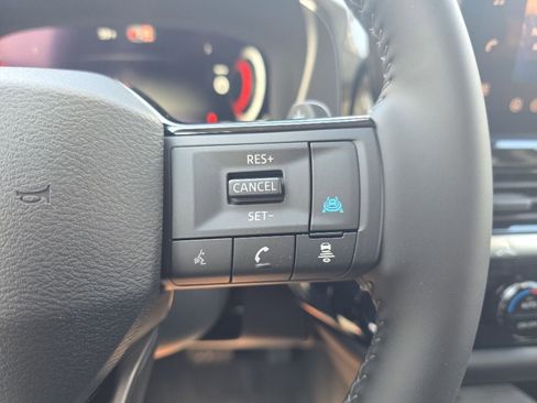 New 2026 Nissan Pathfinder Platinum AWD/4WD image 23
