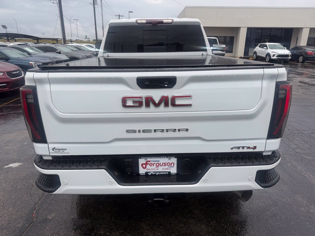 Used 2025 GMC Sierra 2500 AT4 w/ AT4 Premium Plus Package AWD/4WD image 16