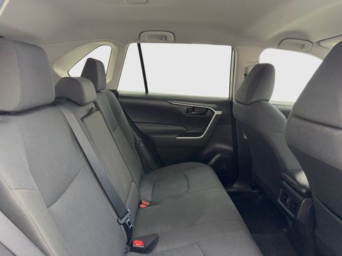 Used 2022 Toyota RAV4 LE FWD image 46
