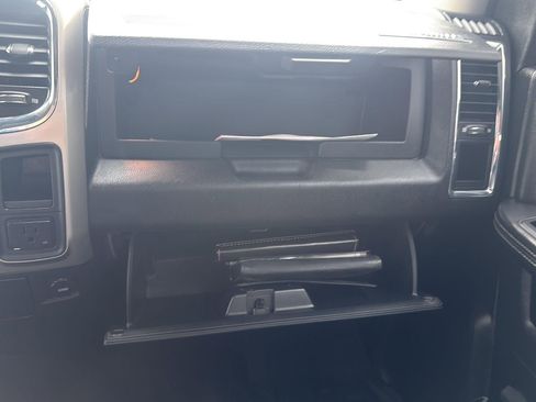 Used 2016 RAM 1500 Laramie w/ Convenience Group image 21