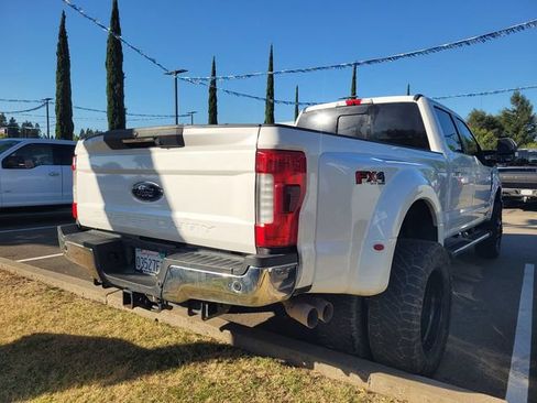 Used 2017 Ford F350 Lariat w/ Lariat Ultimate Package AWD/4WD image 3