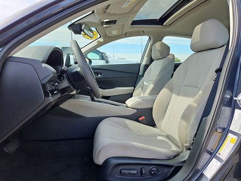 Used 2023 Honda Accord EX image 13