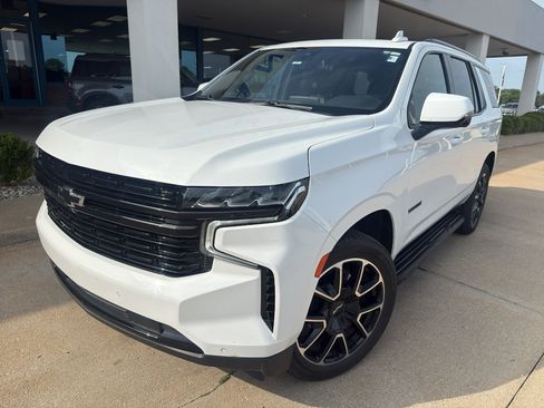 Used 2023 Chevrolet Tahoe RST w/ Luxury Package AWD/4WD image 2