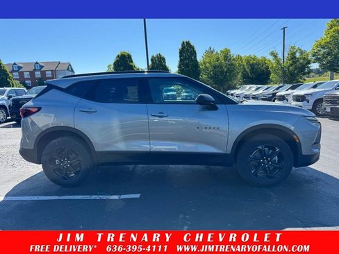 New 2026 Chevrolet Blazer LT w/ Midnight/Sport Edition FWD image 1