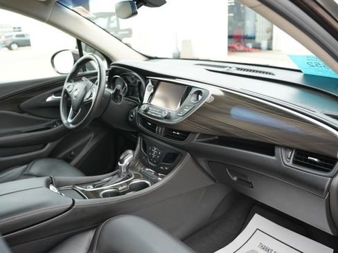 Used 2020 Buick Envision Essence AWD/4WD image 28