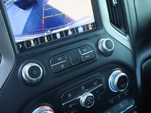 Used 2020 GMC Sierra 2500 Denali w/ Denali Ultimate Package image 29