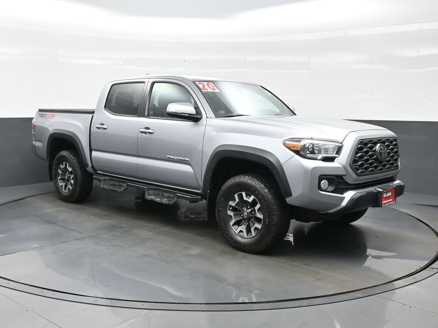 Used 2020 Toyota Tacoma TRD Off-Road AWD/4WD image 8