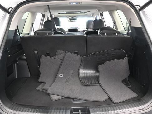 Used 2022 Kia Telluride EX w/ EX Premium Package AWD/4WD image 38