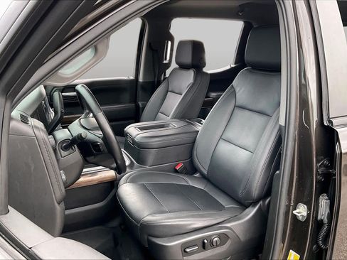 Used 2021 Chevrolet Silverado 1500 LT Trail Boss w/ Convenience Package II AWD/4WD image 8