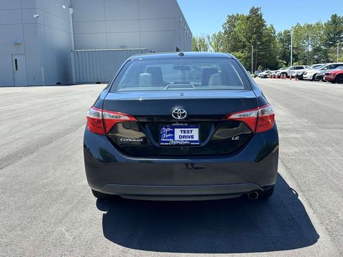 Used 2015 Toyota Corolla S FWD image 23