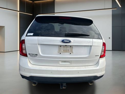 Used 2013 Ford Edge Limited FWD image 8