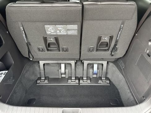 New 2026 Kia Carnival SX Prestige FWD image 25