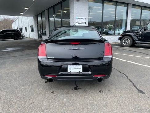 Used 2023 Chrysler 300 C RWD image 6