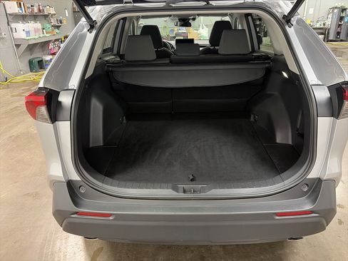 Used 2023 Toyota RAV4 XLE image 29