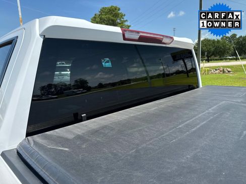 Used 2021 Chevrolet Silverado 1500 LT w/ Z71 Off-Road Package image 12