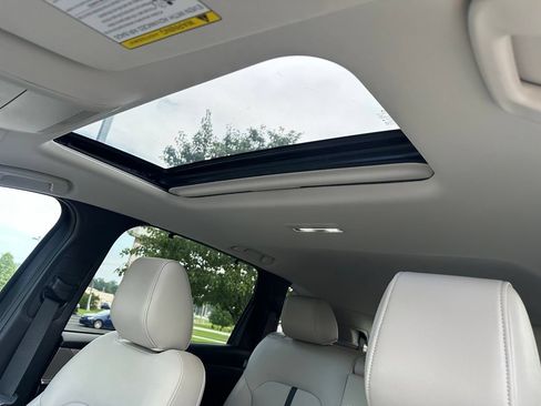 Certified 2024 MAZDA CX-90 Plug-In Hybrid w/ Preferred AWD/4WD image 14