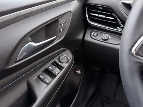 Used 2025 Buick Envista Sport Touring w/ Convenience I Package image 21