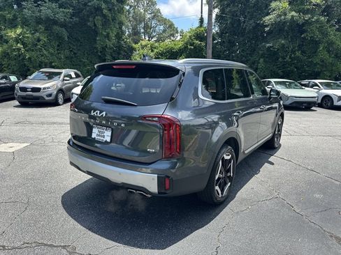 Certified 2024 Kia Telluride S AWD/4WD image 6