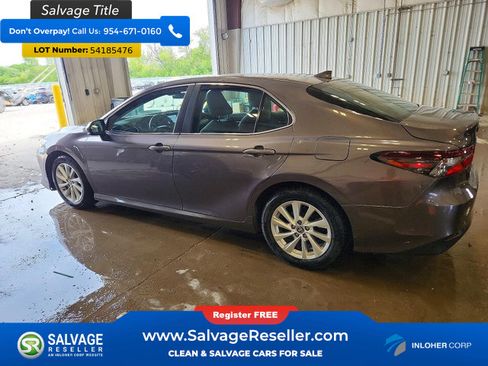 Used 2021 Toyota Camry LE FWD image 3