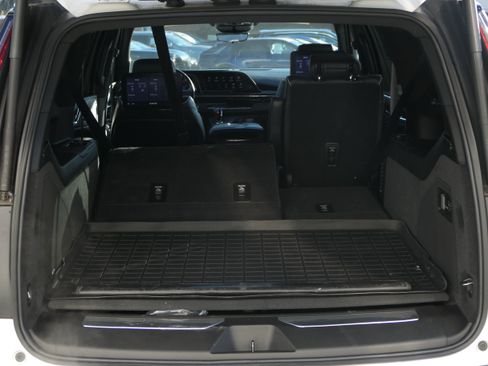 Certified 2021 Cadillac Escalade ESV Sport w/ Driver Assist Tech Package image 23