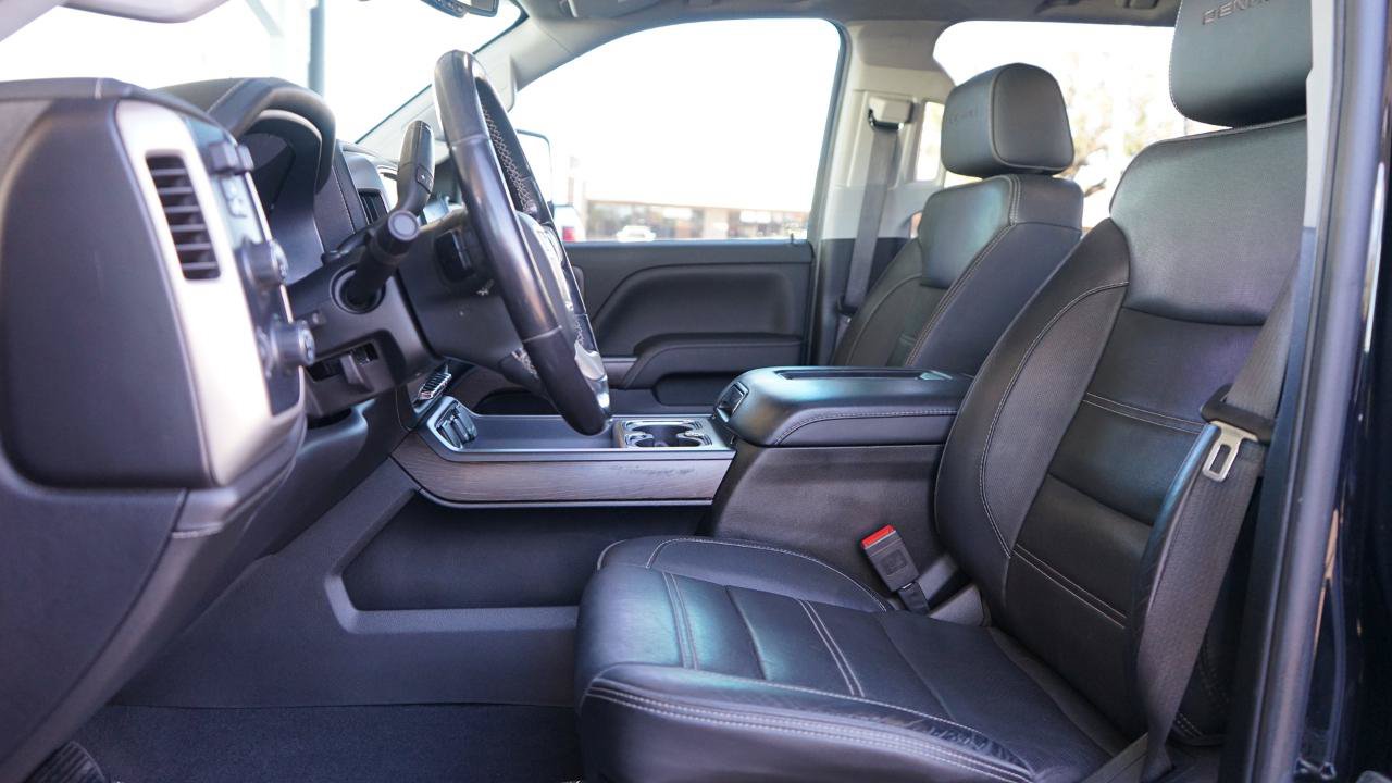 Used 2019 GMC Sierra 2500 Denali w/ Duramax Plus Package AWD/4WD image 23