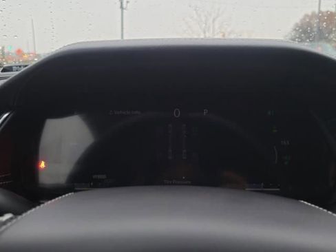 Used 2022 Jeep Grand Cherokee Overland image 25