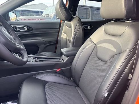 New 2026 Jeep Compass Latitude image 21