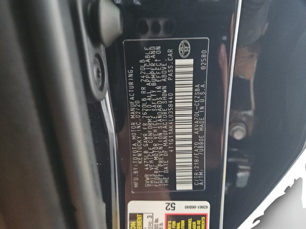 Used 2020 Toyota Camry SE FWD image 25