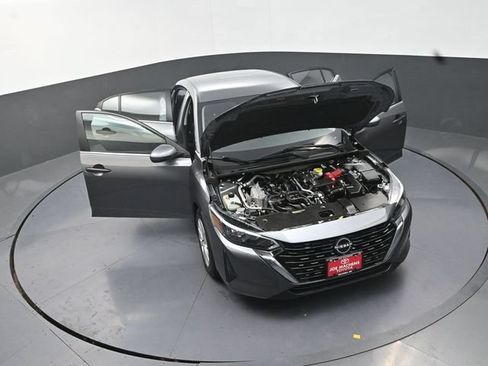 Used 2025 Nissan Sentra S FWD image 40
