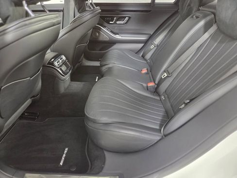 Certified 2022 Mercedes-Benz S 500 4MATIC image 19