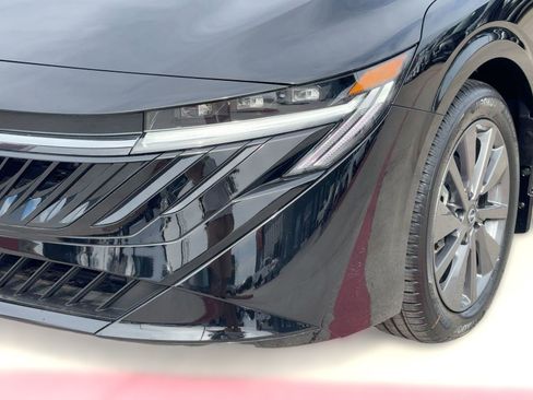 New 2026 Nissan Sentra SL w/ Floor Mat Package FWD image 10