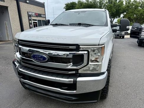 Used 2020 Ford F250 XLT w/ FX4 Off-Road Package AWD/4WD image 11