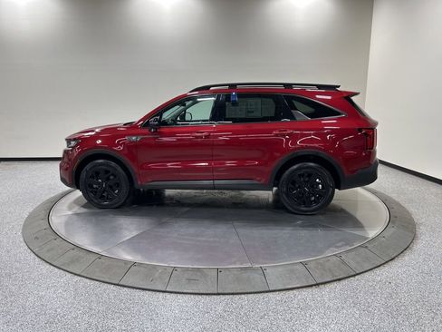 Used 2023 Kia Sorento S w/ Panoramic Sunroof Package image 10