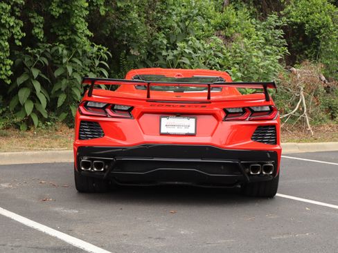 Used 2025 Chevrolet Corvette Stingray Preferred Cpe w/ 2LT RWD image 8