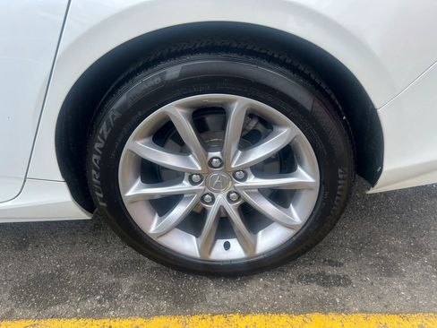 Used 2023 Acura TLX FWD image 10