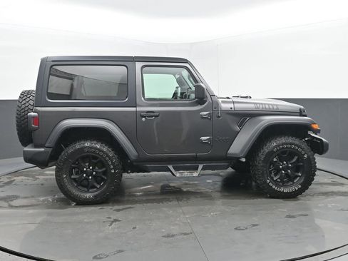 Used 2021 Jeep Wrangler Willys image 6