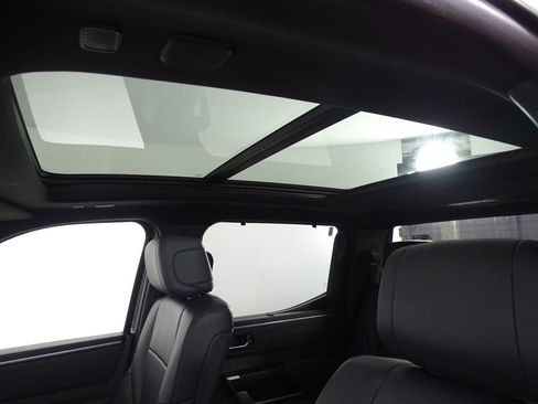 Used 2023 Toyota Tundra Platinum image 10