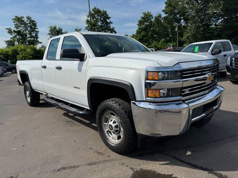 Used 2016 Chevrolet Silverado 2500 W/T AWD/4WD image 7