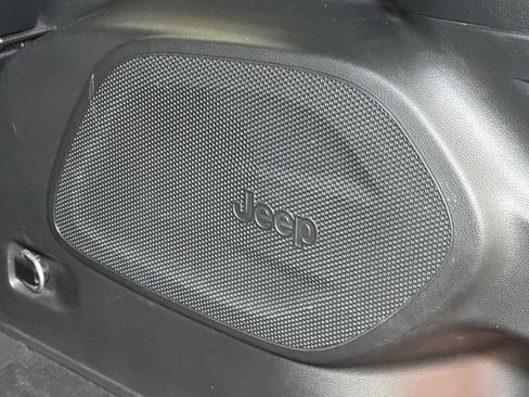 Certified 2021 Jeep Cherokee High Altitude image 20