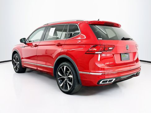 Used 2024 Volkswagen Tiguan SEL R-Line image 5