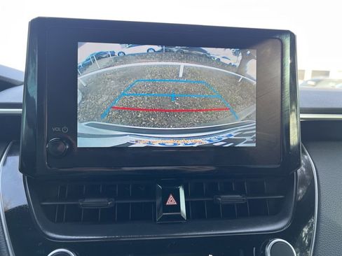 Used 2024 Toyota Corolla SE image 29